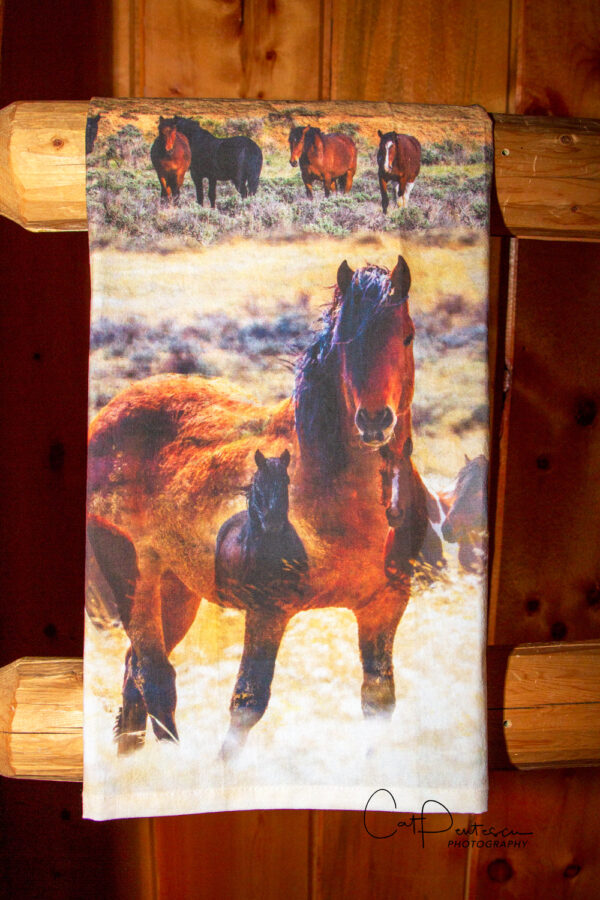 Shop Wyoming WILD HORSE MONTAGE FLOUR SACK TOWEL