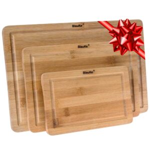 Shop Wyoming Wooden Cutting Boards for Kitchen with Juice Groove and Handles – Bamboo Chopping Boards Set of 3 – Wood Serving Trays