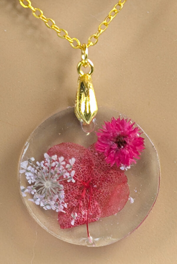 Shop Wyoming Pink Round Necklace